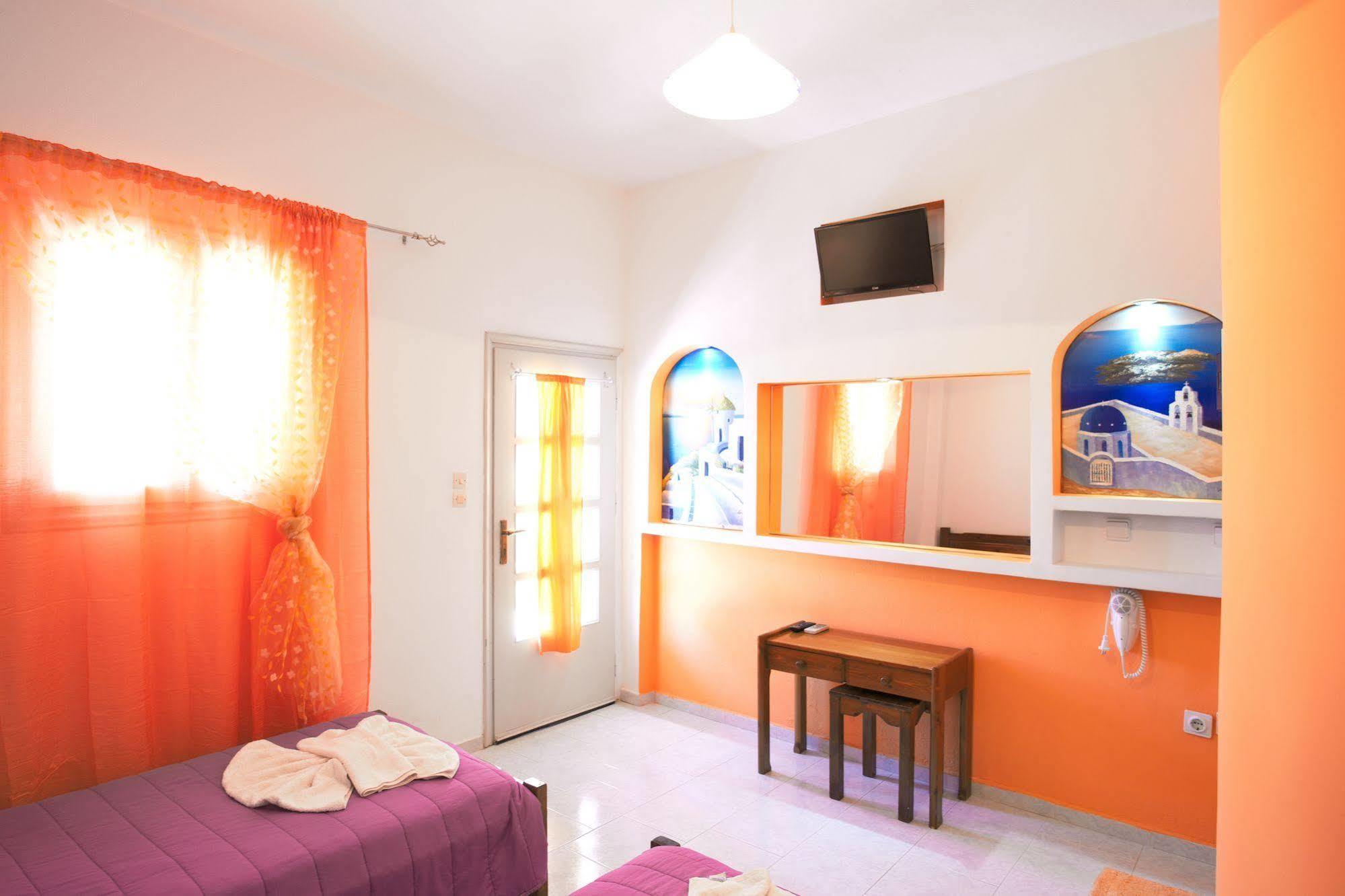 Plastiras Rooms Fira  Exterior foto
